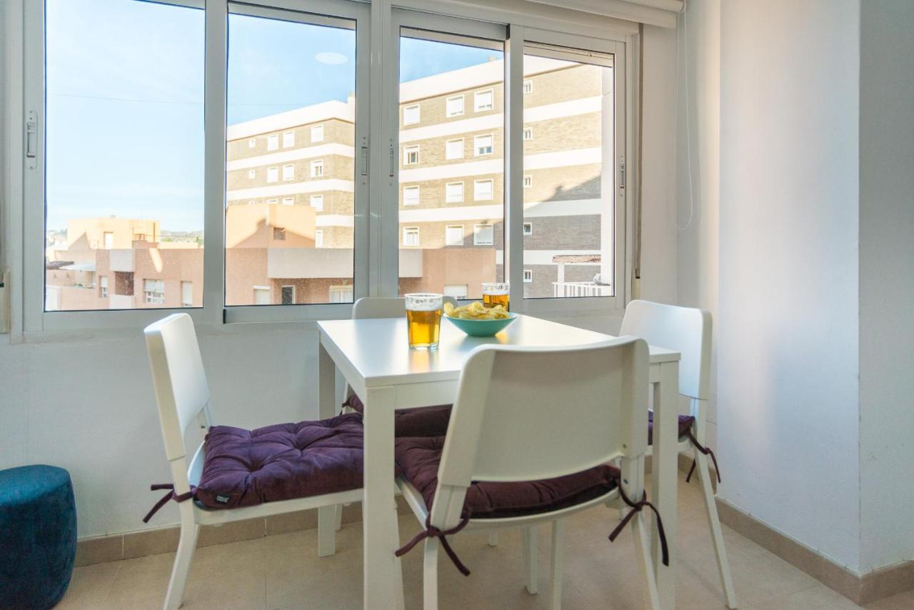 Appartamento Mp6-Cathedral Views Apt Right On The Beach Málaga Esterno foto